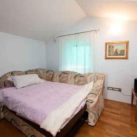 Adria Villa *
